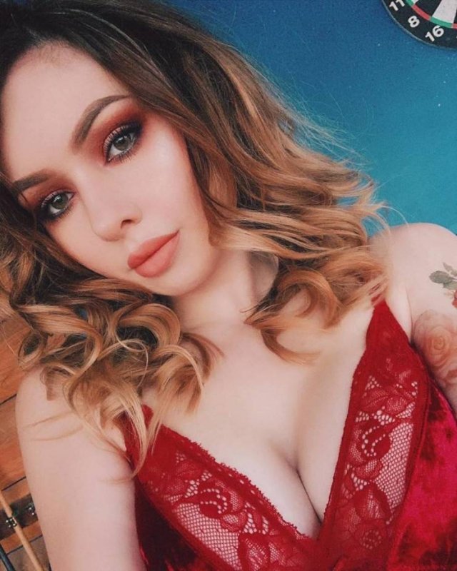 Красотка с большими глазами - ЯЗнал