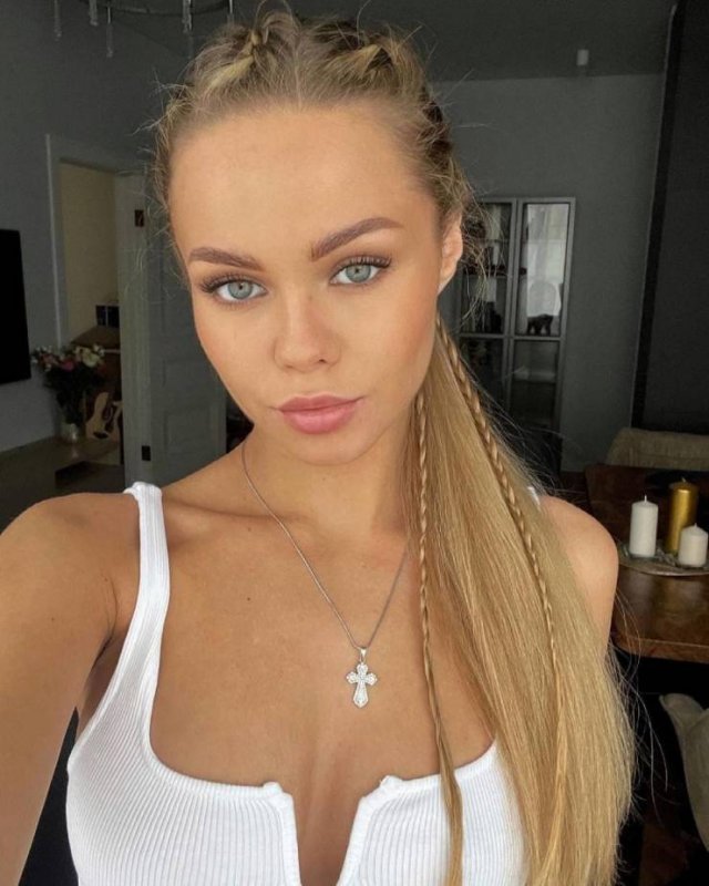 Красотка с большими глазами - ЯЗнал