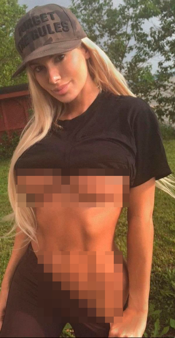 Девушки в стиле underboob (23 фото)