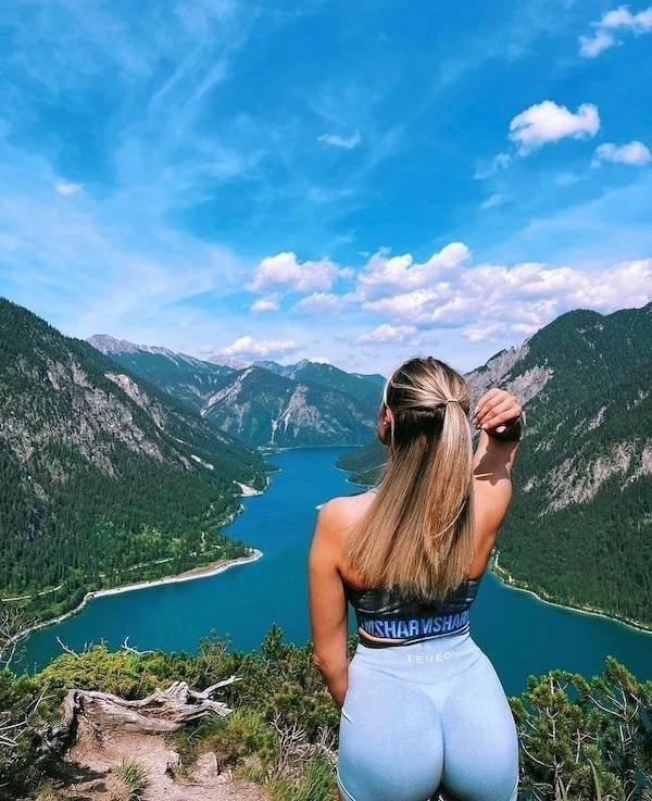 Сексуальные спортивные девушки