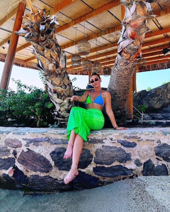 Горячие фото Ольги Бузовой на ЯЗнал