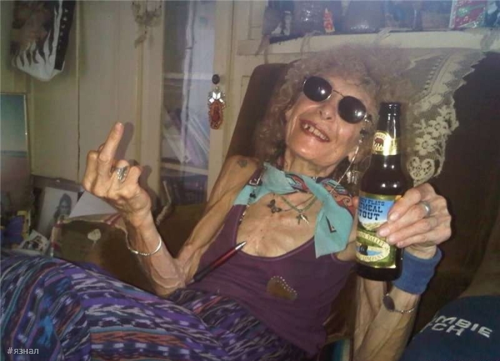 Веселые старушки в кадре