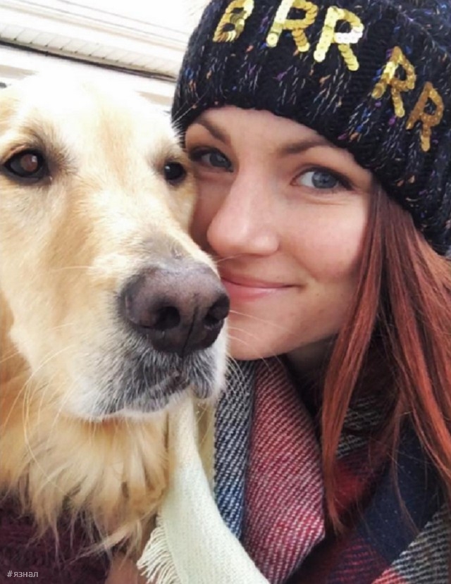 Весёлые девушки с собаками