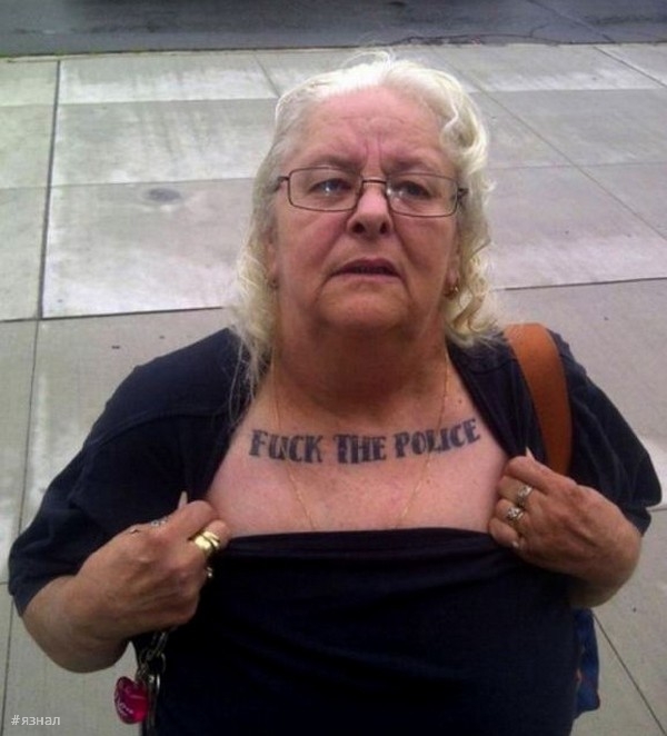 Веселые старушки в кадре