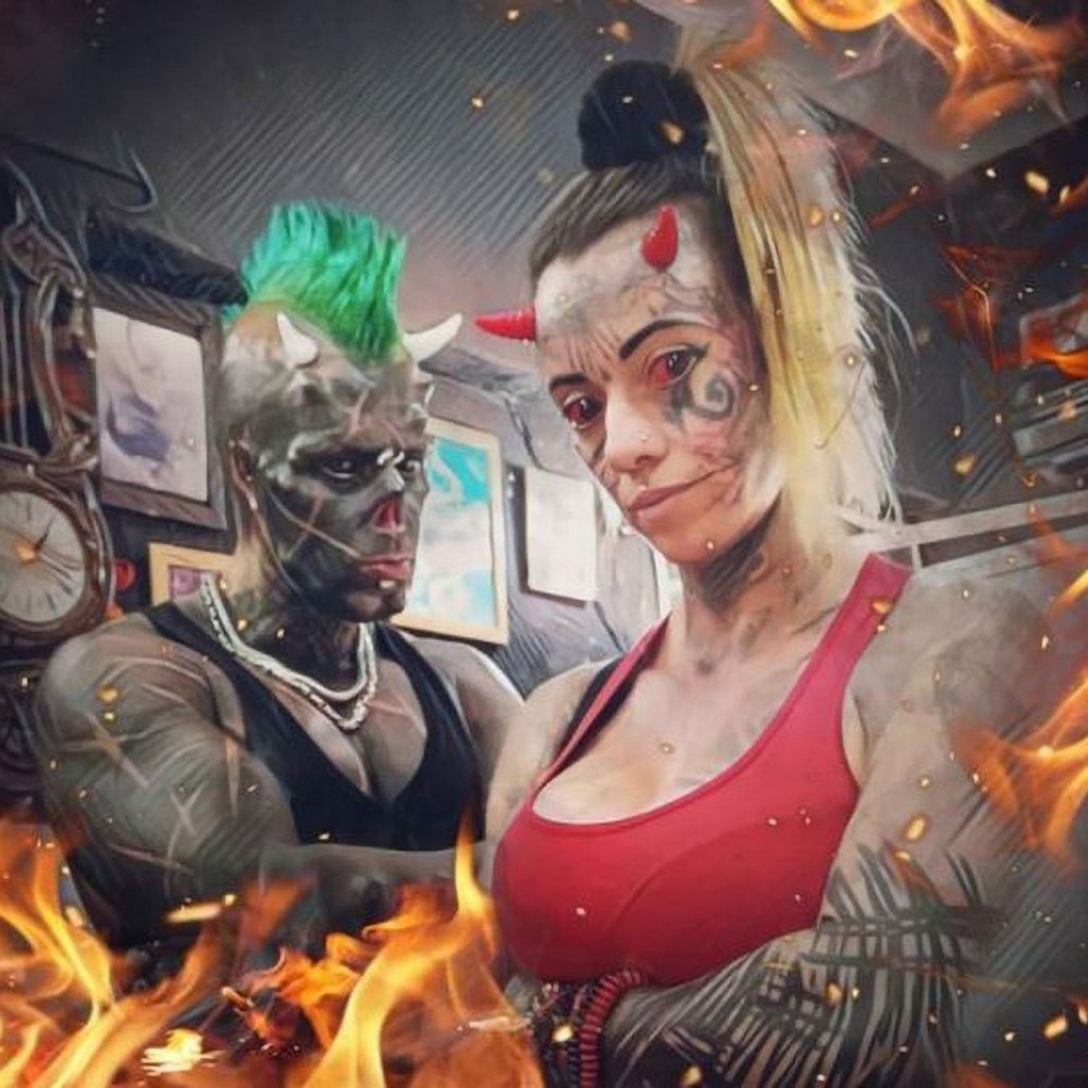 Бразилец Мишель Праддо, известный как "Человек-сатана", установил мировой рекорд по количеству рогов на голове