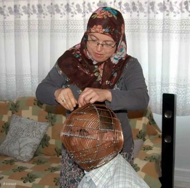 Железная воля: как мужчина заковал себя в клетку, чтобы бросить курить