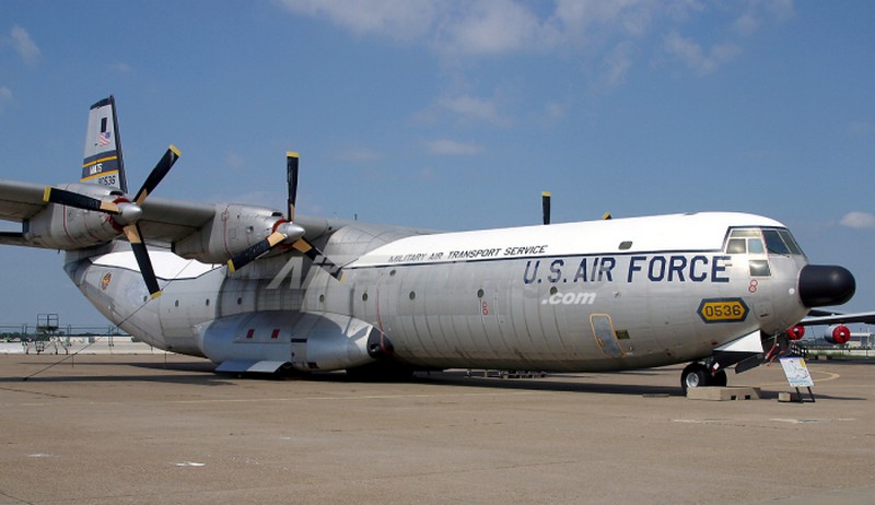 5. Douglas C-133 Cargomaster – 47.01 метра