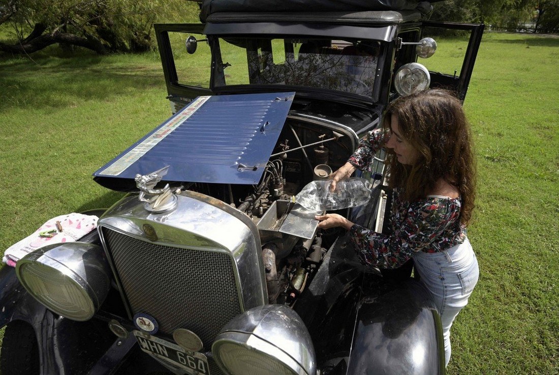 Невероятное 25-летнее путешествие: как семья Запп объехала мир на авто 1928 года