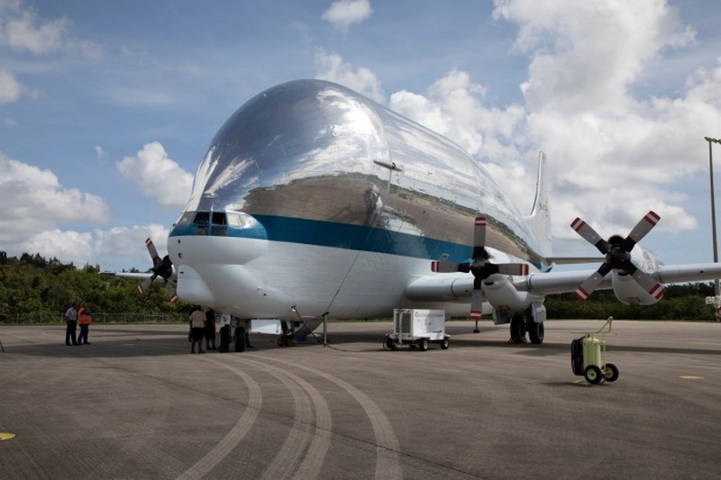 3. Aero Spacelines Super Guppy – 43.84 метра