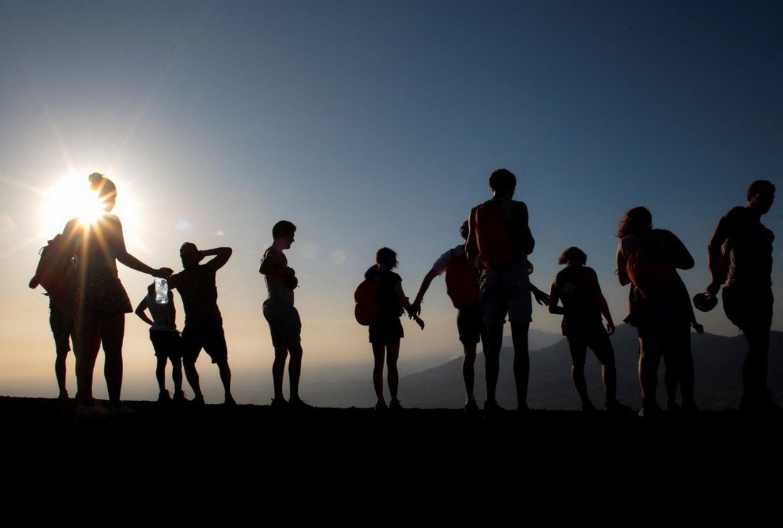 Вулканический сёрфинг: Спуск по горячим следам адреналина