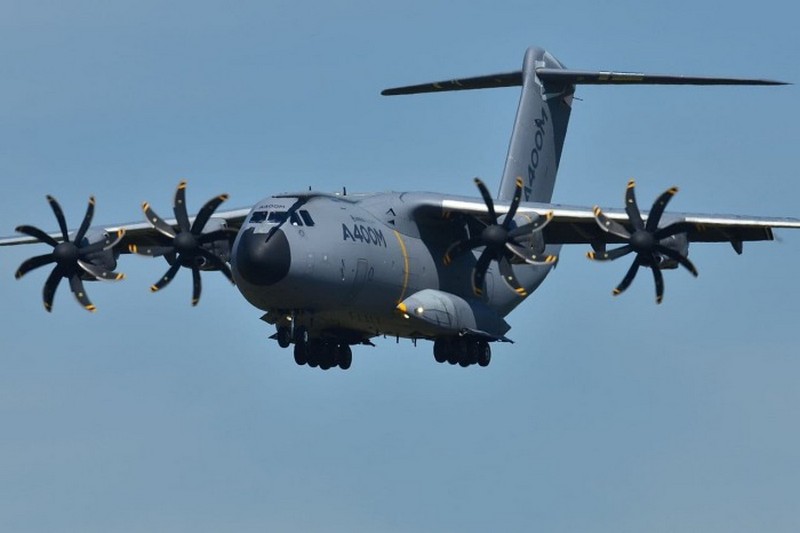 4. Airbus A400M – 45.1 метра