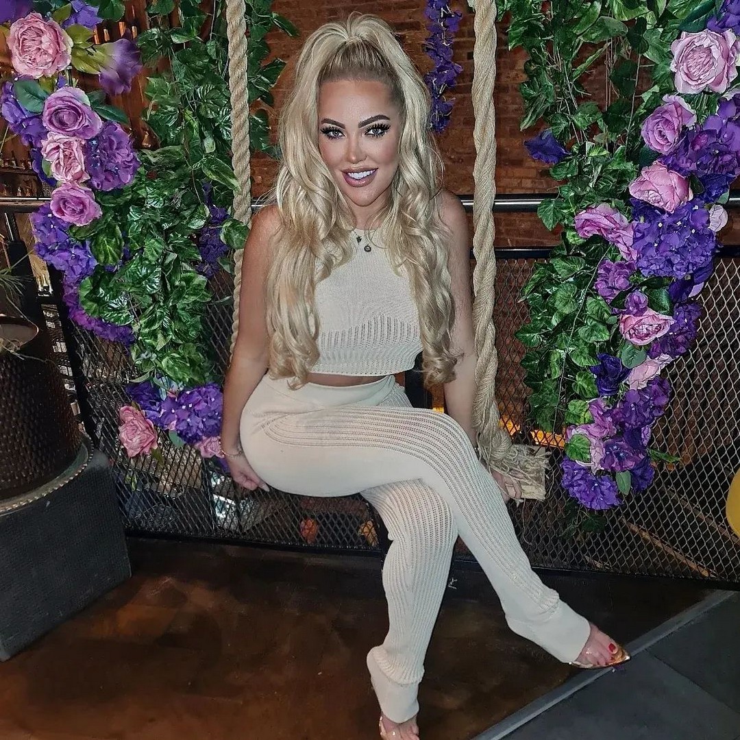 Горячие фото Эйслейн Хорган-Уоллас