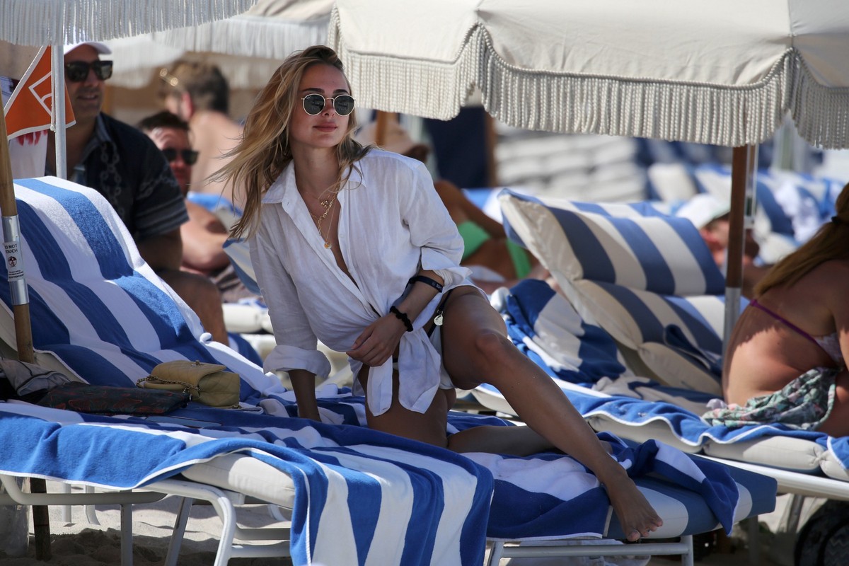 Кимберли Гарнер: Летние страсти на пляже Майами