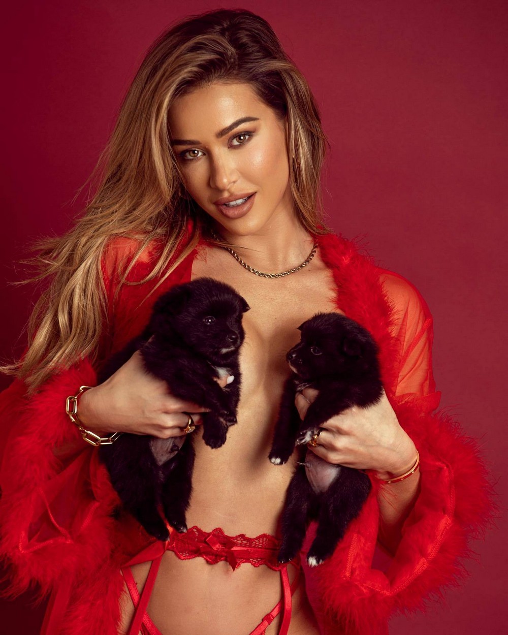 Улыбнись! Очаровательные девушки и их забавные пёсики — двойная порция радости!