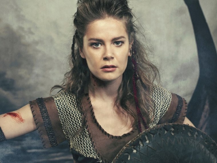 Горячие фото Бурджу Бириджик