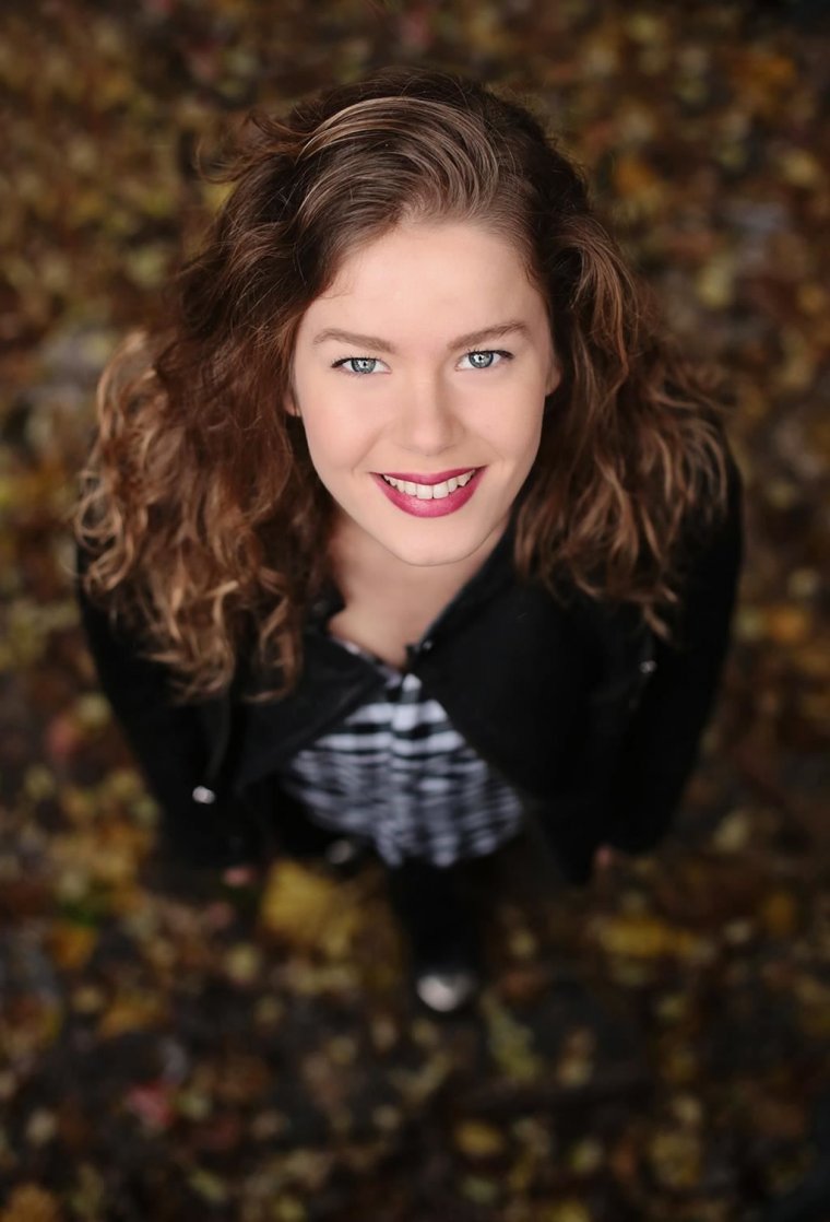 Горячие фото Бурджу Бириджик