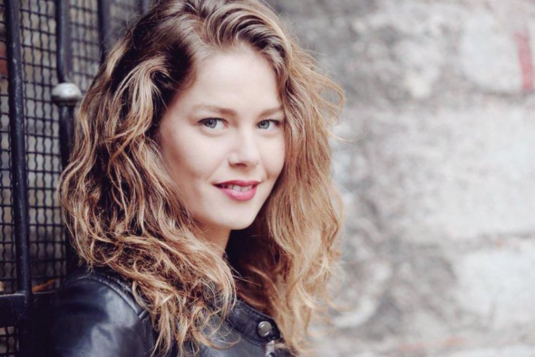 Горячие фото Бурджу Бириджик