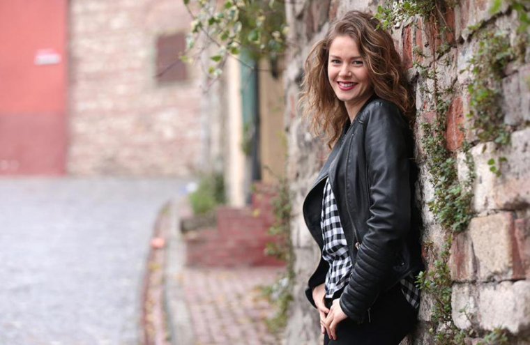 Горячие фото Бурджу Бириджик