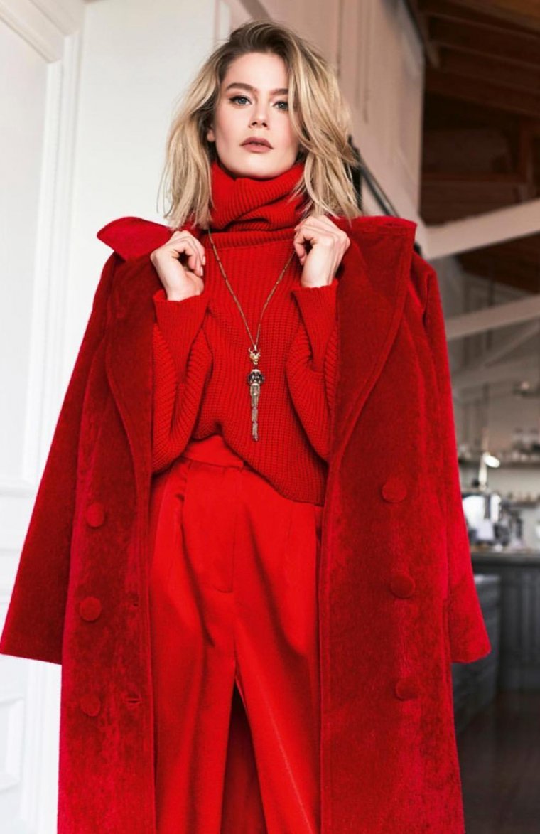 Горячие фото Бурджу Бириджик