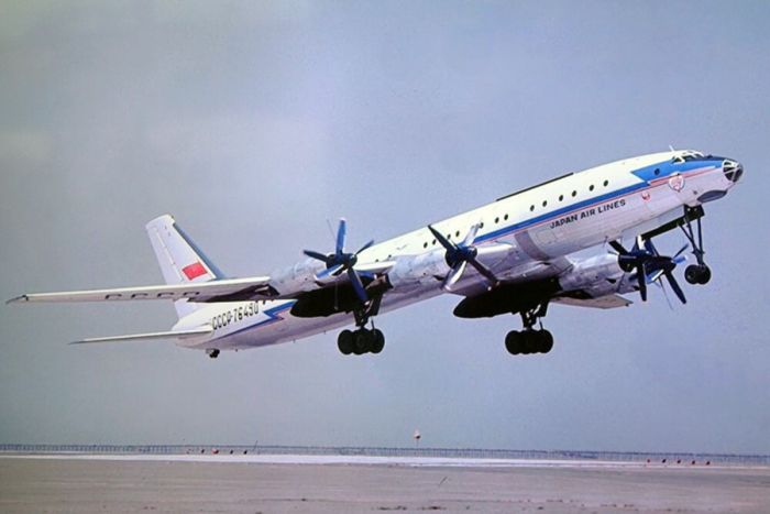 Крушение пассажирского самолёта Douglas DC-8