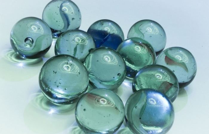 Стеклянные шарики, которыми играла советская детвора во дворах